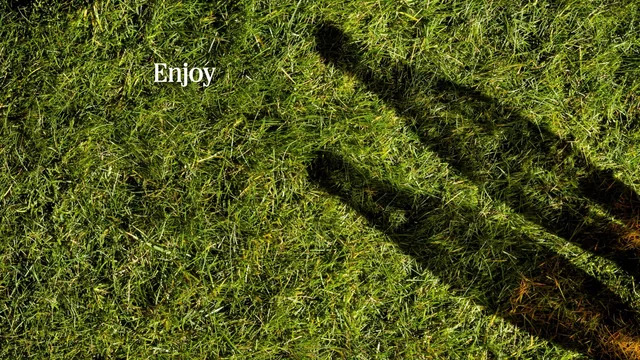 coca-cola no logo brand strategy campaign
